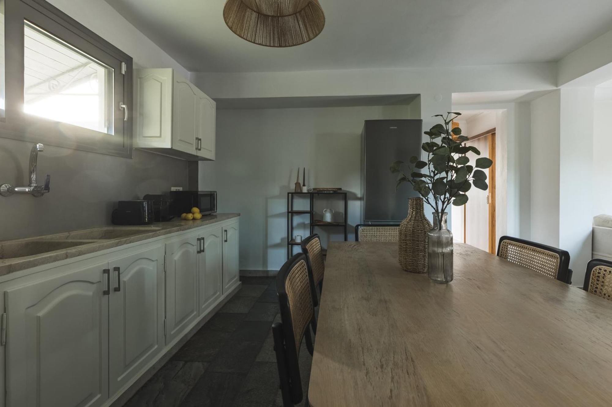 Binios Villa - Private Pool, Walking Distance From The Beach Vasilikí 外观 照片