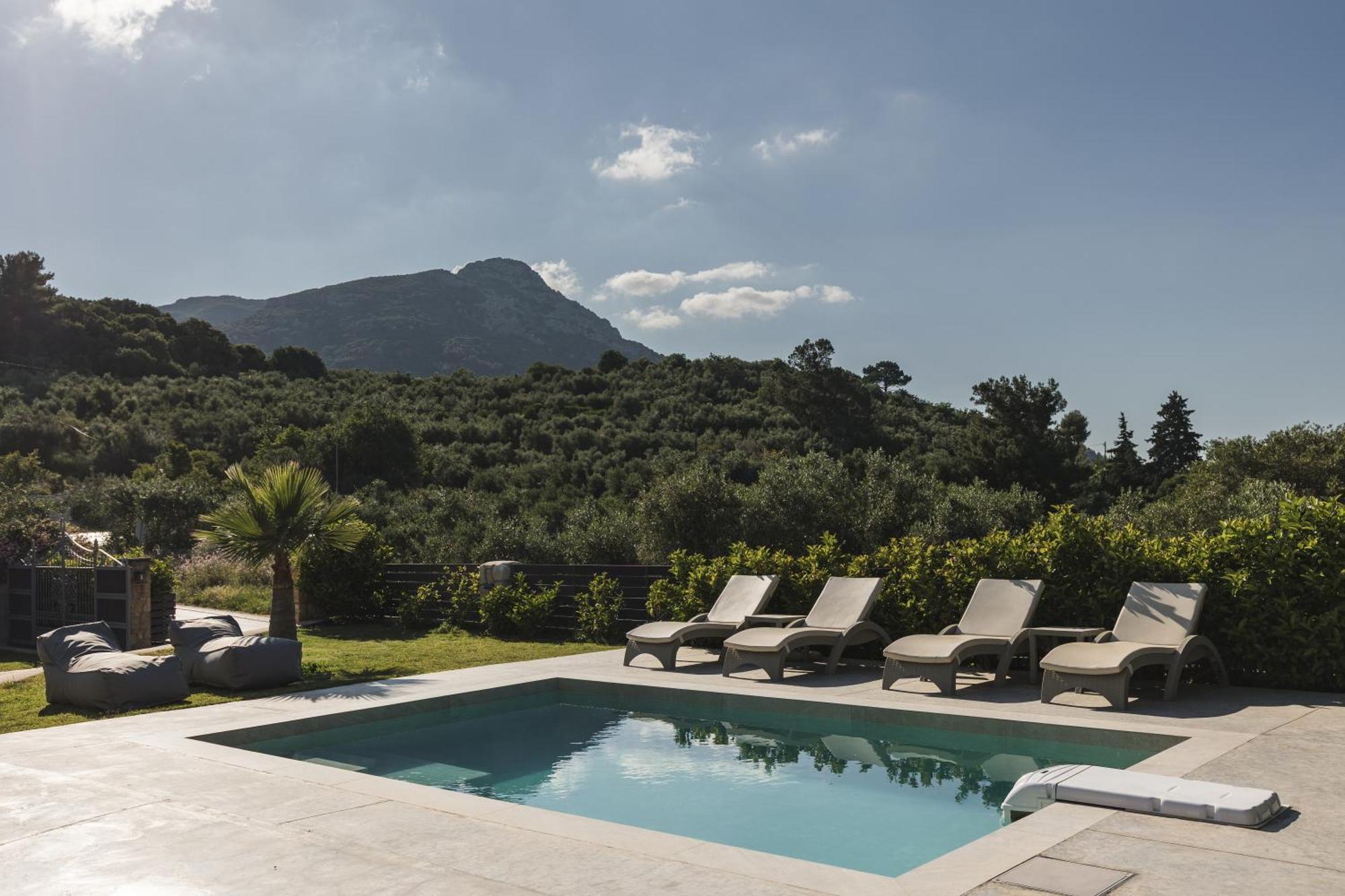 Binios Villa - Private Pool, Walking Distance From The Beach Vasilikí 外观 照片