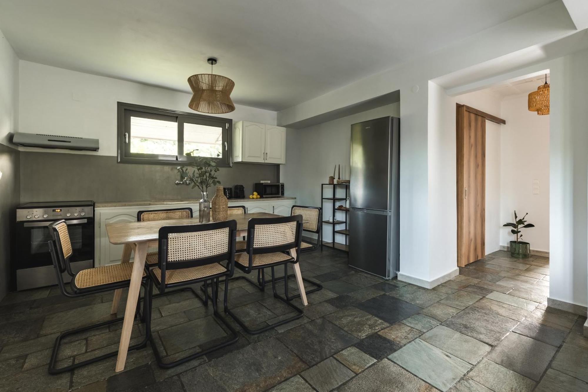 Binios Villa - Private Pool, Walking Distance From The Beach Vasilikí 外观 照片